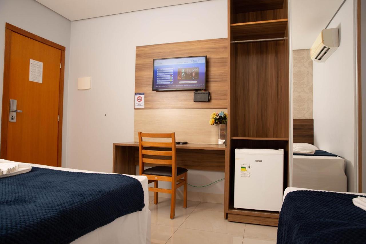 Hotel Araguaia Палмас Екстериор снимка