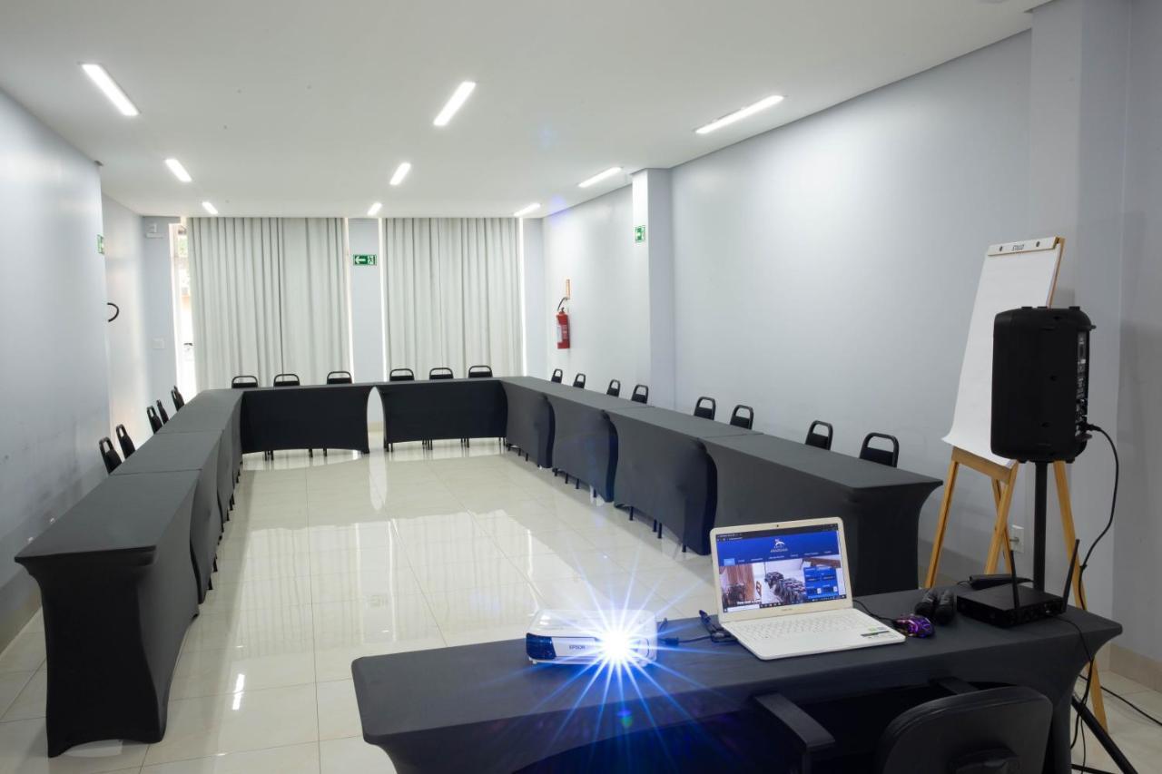 Hotel Araguaia Палмас Екстериор снимка