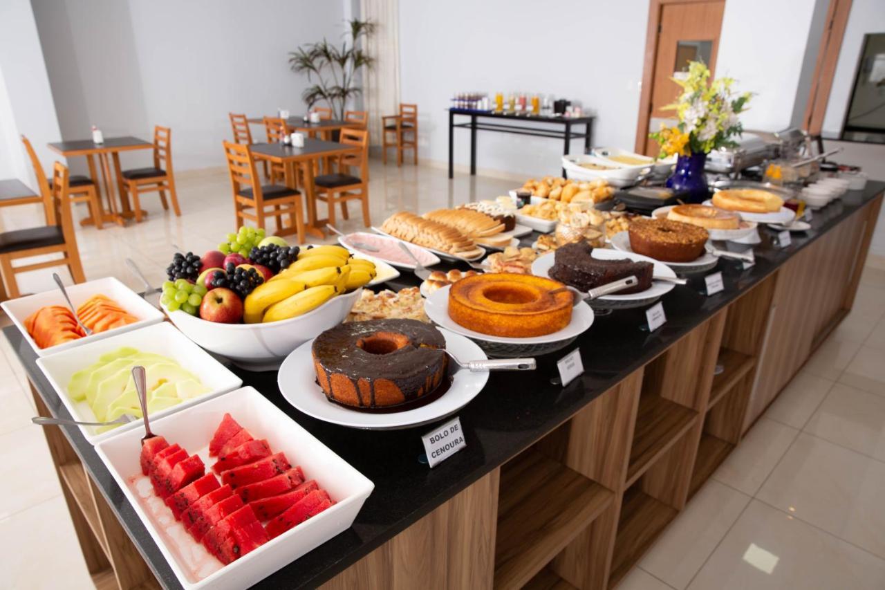 Hotel Araguaia Палмас Екстериор снимка